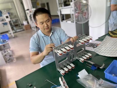 一年多时间，从实习生晋升到工程师，他都做了些什么？