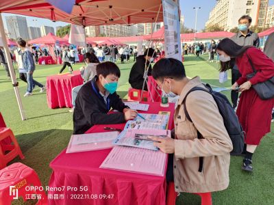 校企合作—记江西校园招聘会